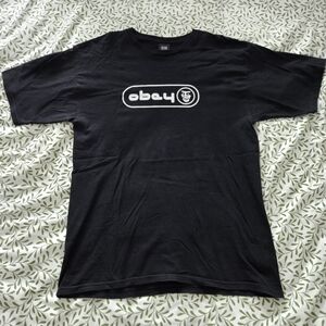 Men's Large Obey T-shirt